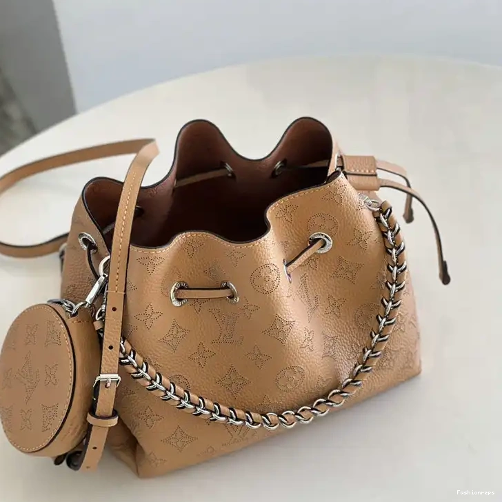 Fashionreps LV Bag 2112YA0028 0821
